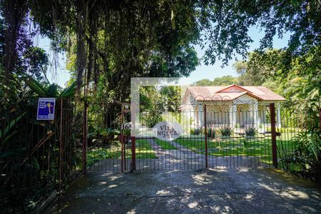 Casa à venda com 250m², 3 quartos e 1 vagaFachada