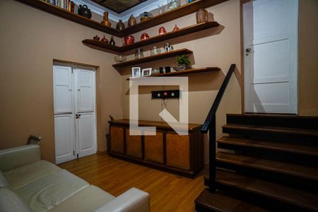 Casa à venda com 250m², 3 quartos e 1 vagaSala