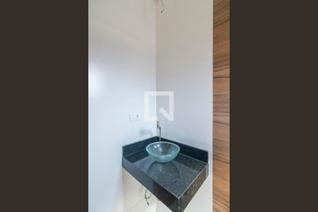 Banheiro da Suite de apartamento à venda com 2 quartos, 58m² em Jardim Santo Alberto, Santo André