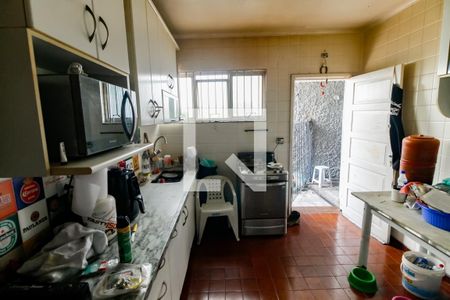 Casa à venda com 274m², 3 quartos e 3 vagasCozinha - Armários