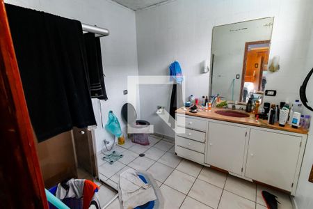 Casa à venda com 274m², 3 quartos e 3 vagasBanheiro da Suíte