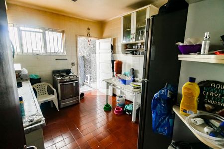 Casa à venda com 274m², 3 quartos e 3 vagasCozinha - Armários