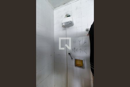 Casa à venda com 274m², 3 quartos e 3 vagasBanheiro da Suíte - chuveiro