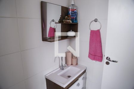 Banheiro de apartamento para alugar com 1 quarto, 32m² em Vila Palmeiras, São Paulo