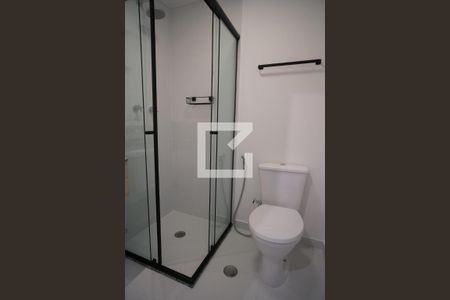 Banheiro de apartamento para alugar com 1 quarto, 21m² em Jardim Paulista, São Paulo