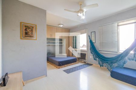 Sala/Quarto de kitnet/studio para alugar com 1 quarto, 26m² em Centro Histórico, Porto Alegre