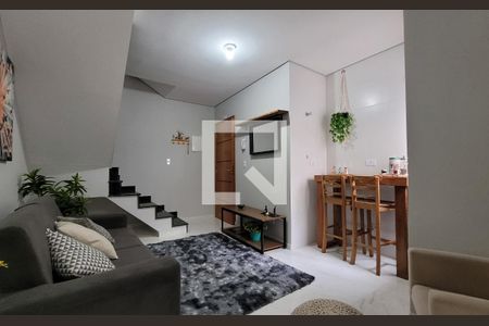 Sala de apartamento à venda com 2 quartos, 80m² em Vila Humaitá, Santo André