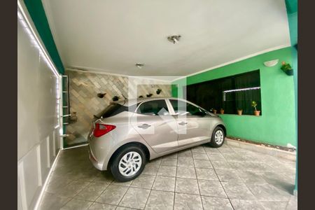 Casa à venda com 300m², 6 quartos e 2 vagas Casa à venda com 300m², 6 quartos e 2 vagasGaragem