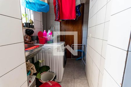 Apartamento à venda com 114m², 3 quartos e 1 vagaÁrea de Serviço
