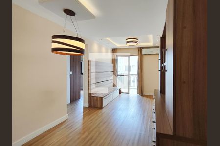 Sala de apartamento à venda com 2 quartos, 58m² em São Cristóvão, Rio de Janeiro