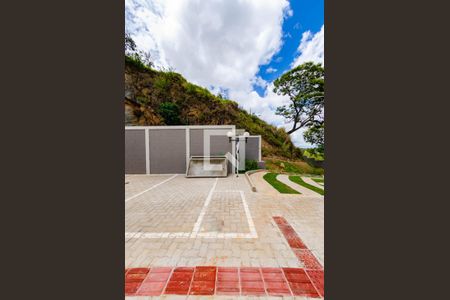 Garagem de moto de apartamento para alugar com 2 quartos, 51m² em Engenho Nogueira, Belo Horizonte