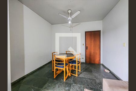 Sala de apartamento para alugar com 3 quartos, 86m² em Barra Funda, Guarujá