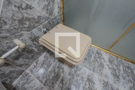 Apartamento à venda com 163m², 3 quartos e 1 vagaBanheiro da Suíte