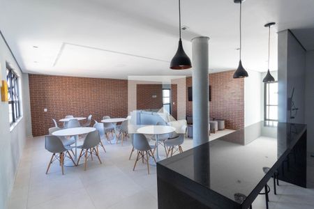 Apartamento para alugar com 42m², 2 quartos e sem vaga Apartamento para alugar com 42m², 2 quartos e sem vagaÁrea comum - Salão de festas