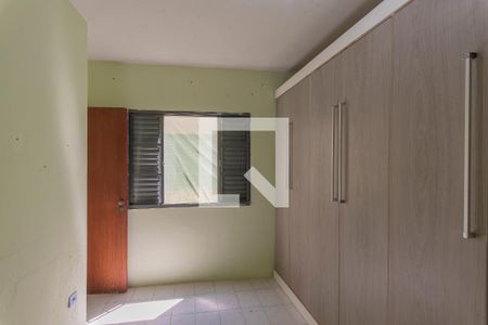 Casa à venda com 250m², 4 quartos e 3 vagas Casa à venda com 250m², 4 quartos e 3 vagasQuarto 2