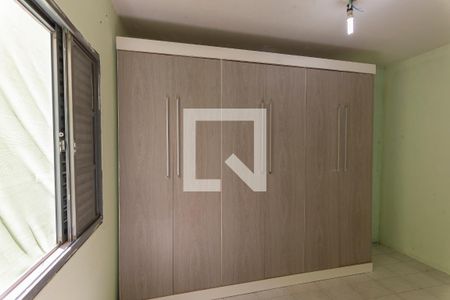 Casa à venda com 250m², 4 quartos e 3 vagas Casa à venda com 250m², 4 quartos e 3 vagasQuarto 2