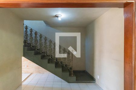 Sala de casa para alugar com 4 quartos, 250m² em Parque dos Cisnes, Campinas