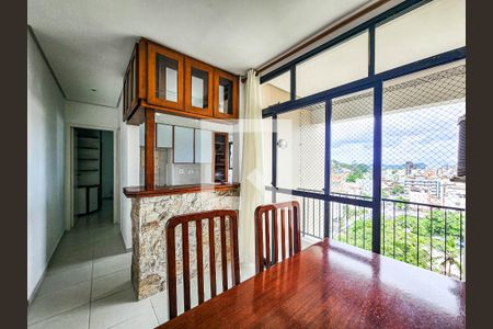 Sala de apartamento para alugar com 1 quarto, 89m² em Embaré, Santos