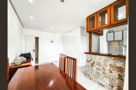 Detalhe Sala de apartamento para alugar com 1 quarto, 89m² em Embaré, Santos