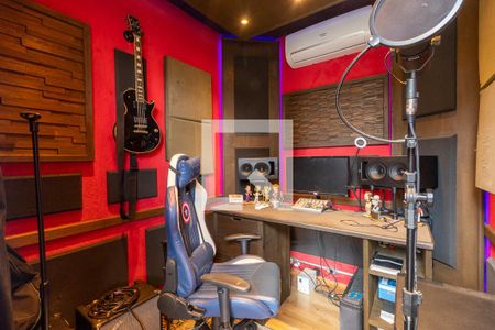 Apartamento à venda com 80m², 2 quartos e 2 vagasQuarto de Serviço