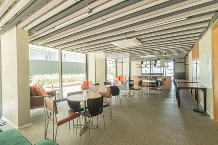 Apartamento à venda com 80m², 2 quartos e 2 vagasÁrea comum - Salão de festas