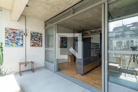 Apartamento à venda com 80m², 2 quartos e 2 vagasVaranda