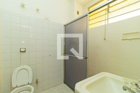 Banheiro de kitnet/studio à venda com 1 quarto, 53m² em Consolação, São Paulo