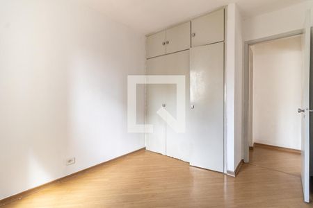 Quarto  de apartamento à venda com 1 quarto, 44m² em Bosque da Saúde, São Paulo