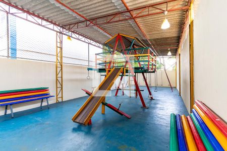 Apartamento para alugar com 58m², 2 quartos e sem vagaÁrea comum - Playground