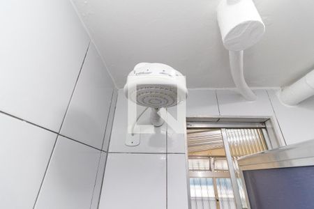 Apartamento para alugar com 58m², 2 quartos e sem vagaBanheiro - Chuveiro