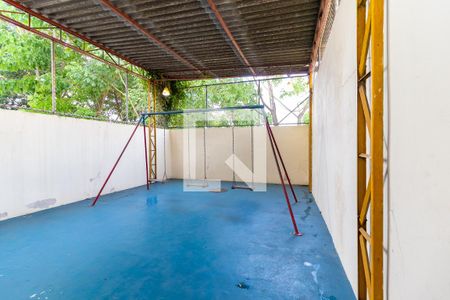 Apartamento para alugar com 58m², 2 quartos e sem vagaÁrea comum - Playground