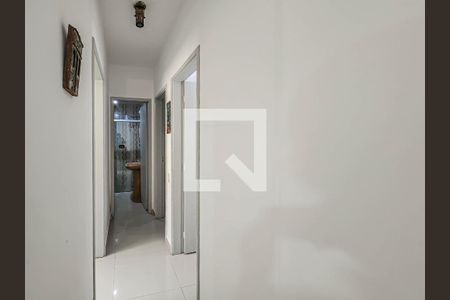 Corredor de apartamento para alugar com 2 quartos, 87m² em Gonzaga, Santos