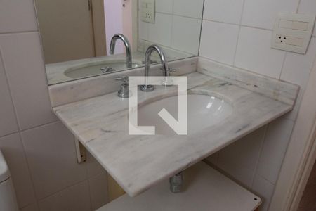 Apartamento para alugar com 108m², 4 quartos e 2 vagasBanheiro 