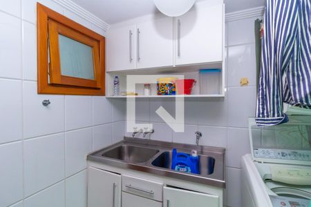 Casa à venda com 365m², 3 quartos e 2 vagas Casa à venda com 365m², 3 quartos e 2 vagasÁrea de Serviço