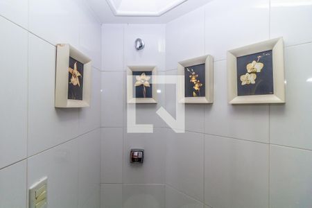 Casa à venda com 365m², 3 quartos e 2 vagas Casa à venda com 365m², 3 quartos e 2 vagasBanheiro 5