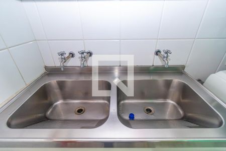 Casa à venda com 365m², 3 quartos e 2 vagas Casa à venda com 365m², 3 quartos e 2 vagasÁrea de Serviço