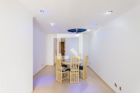 Apartamento para alugar com 88m², 3 quartos e 1 vagaSala