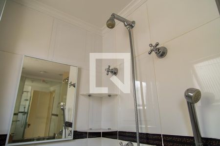 Apartamento à venda com 89m², 3 quartos e 2 vagasBanheiro da Suíte - Chuveiro