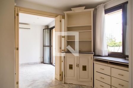 Apartamento à venda com 89m², 3 quartos e 2 vagasEscritório