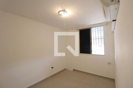 Quarto 1 de apartamento para alugar com 2 quartos, 64m² em Alcântara, São Gonçalo