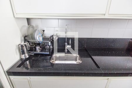 Apartamento à venda com 72m², 2 quartos e 1 vagaDetalhe da cozinha
