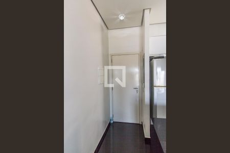 Entrada de apartamento à venda com 2 quartos, 72m² em Bethaville I, Barueri