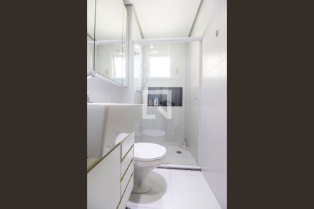 Apartamento à venda com 72m², 2 quartos e 1 vagaBanheiro da Suíte