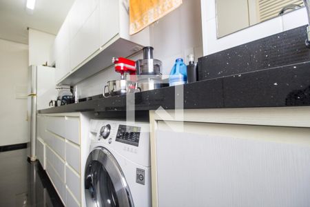 Apartamento à venda com 72m², 2 quartos e 1 vagaÁrea de Serviço