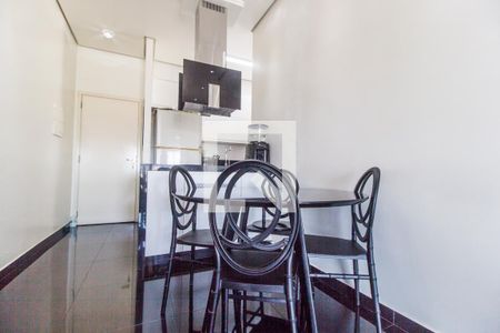 Sala de Jantar de apartamento à venda com 2 quartos, 72m² em Bethaville I, Barueri