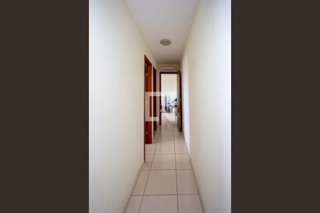 Apartamento à venda com 100m², 2 quartos e 1 vaga Apartamento à venda com 100m², 2 quartos e 1 vagaCorredor
