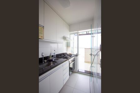 Apartamento à venda com 100m², 2 quartos e 1 vaga Apartamento à venda com 100m², 2 quartos e 1 vagaCozinha