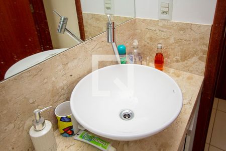 Apartamento à venda com 100m², 2 quartos e 1 vaga Apartamento à venda com 100m², 2 quartos e 1 vagaBanheiro 1