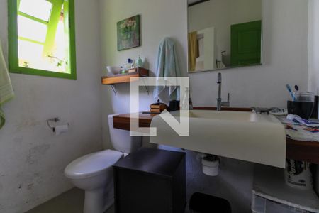Casa à venda com 280m², 6 quartos e 6 vagasCasa 1 - Banheiro
