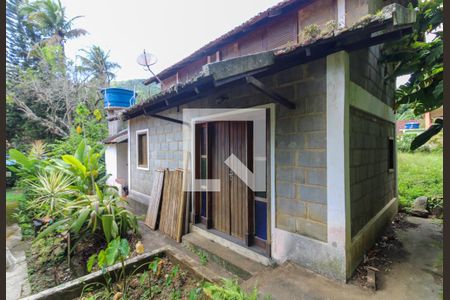 Casa à venda com 280m², 6 quartos e 6 vagasCasa 1 - Área externa